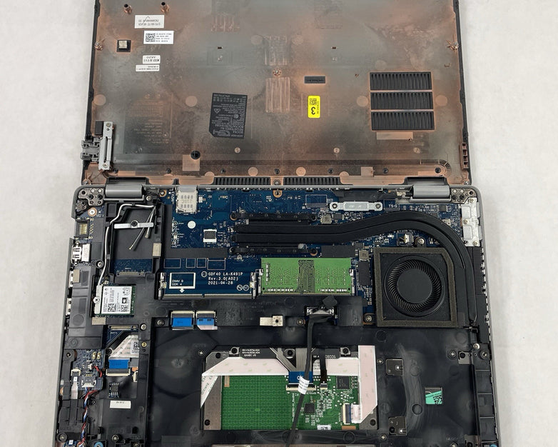 Dell Latitude 5420 14" i5-1145G7 2.60 GHz 8 GB RAM No SSD/OS/AC/Batt