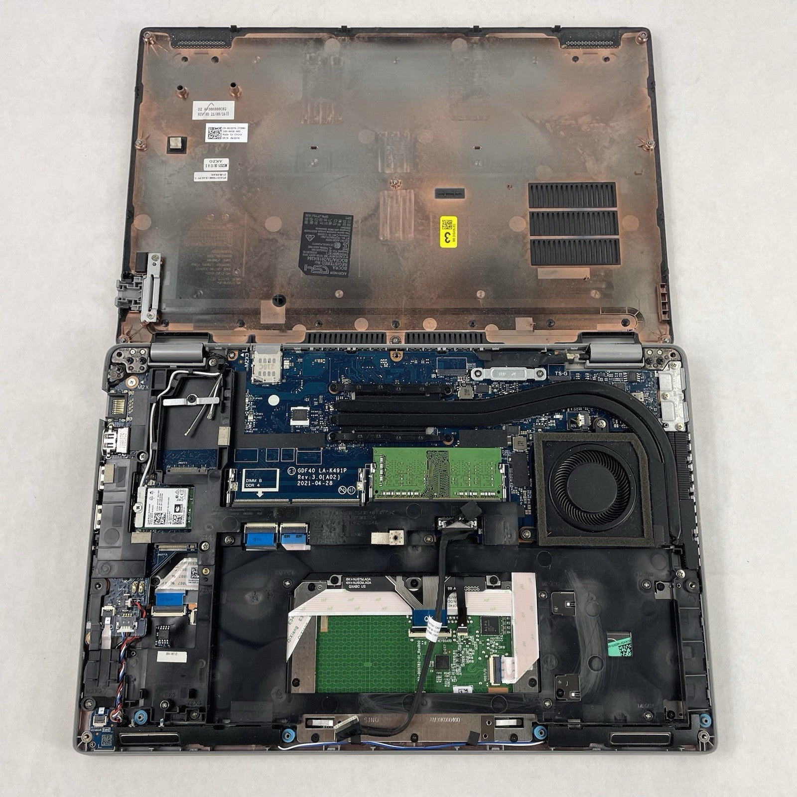 Dell Latitude 5420 14" i5-1145G7 2.60 GHz 8 GB RAM No SSD/OS/AC/Batt16