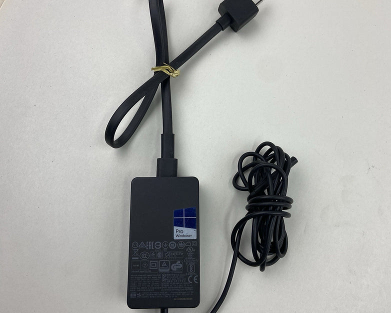 Microsoft OEM Pro Model 1625 Charger Power Supply 12V Surface Pro - Lot Of 15