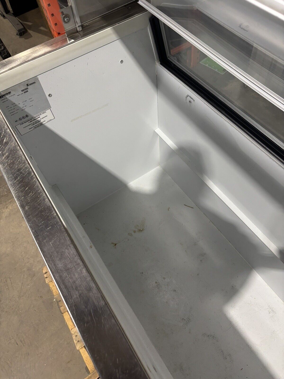Master-Bilt DD-88L Ice Cream Dipping Display Station Freezer No Compressor