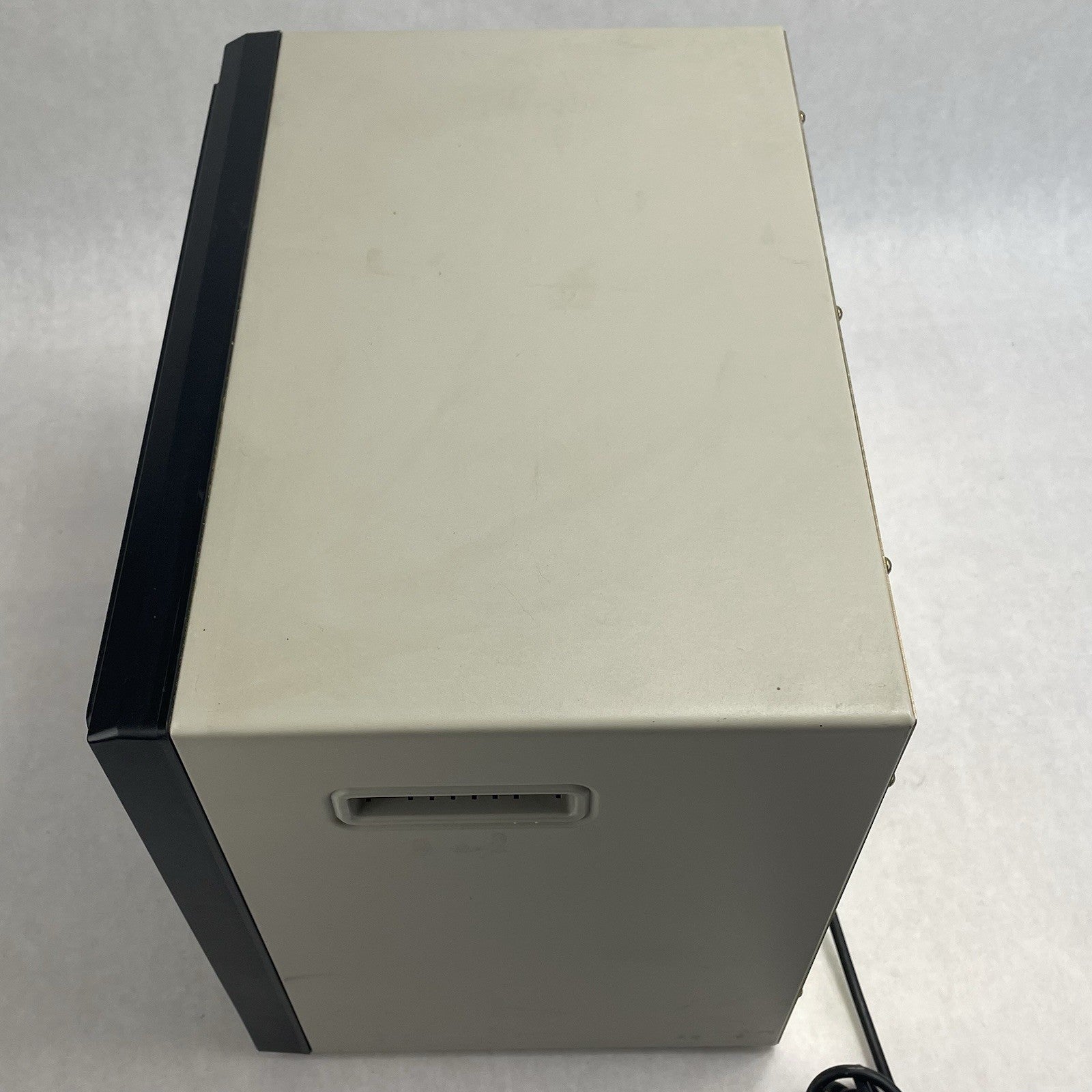 Sanyo VM-4515 Vintage B&W CRT 199310