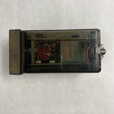 Omega Engineering 6102-J-0/500F Temperature Controller 120V 50/60Hz 0-500F