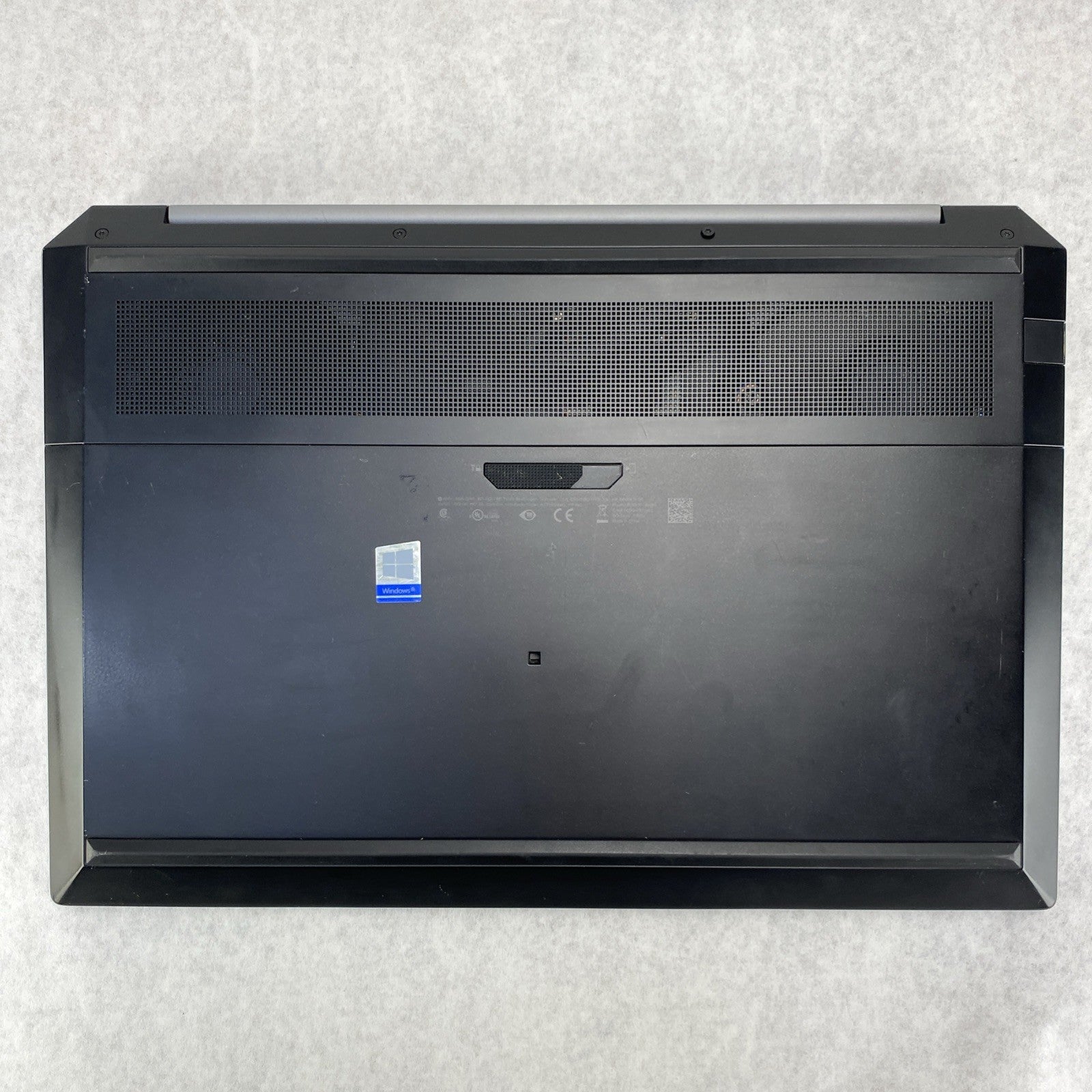 HP ZBook 15 G6 Intel Core i7-9750H 2.60 GHz 16 GB RAM 15.6" No HDD No OS