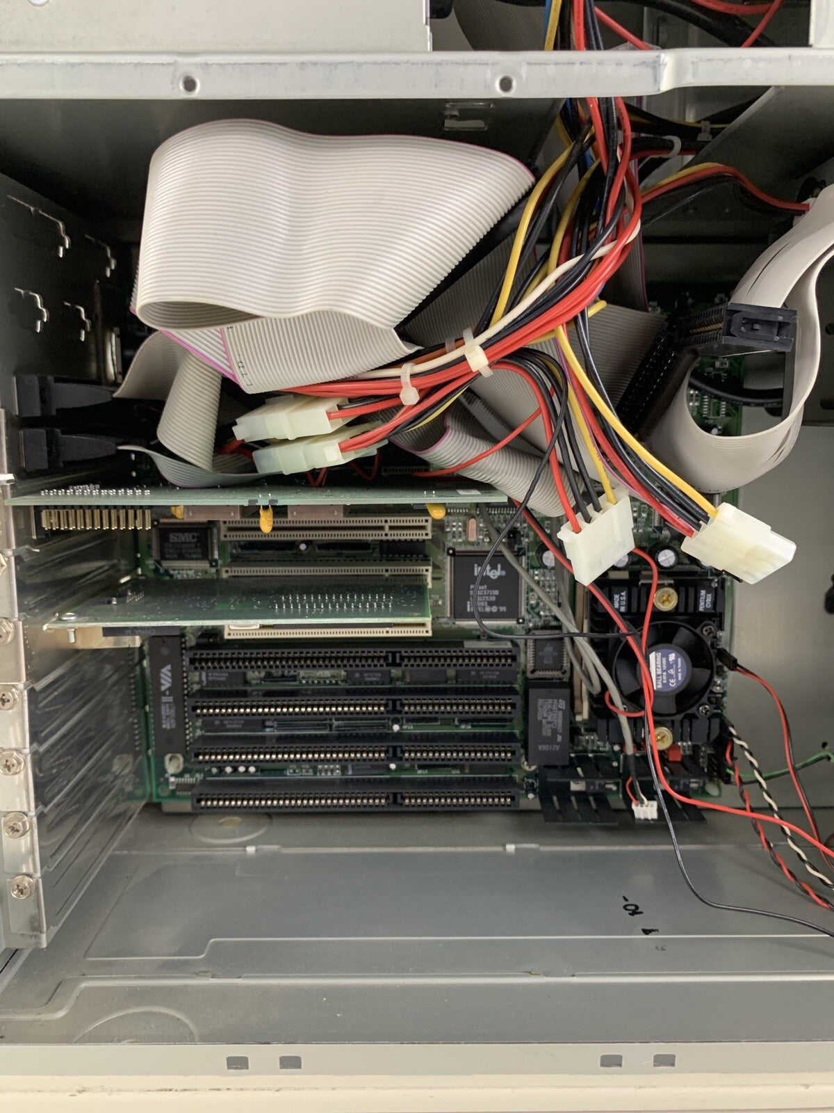 Duracom MiniPro 586 G586-IPC Deskop Pentium 133 MHz 16 MB Ram No HDD No OS