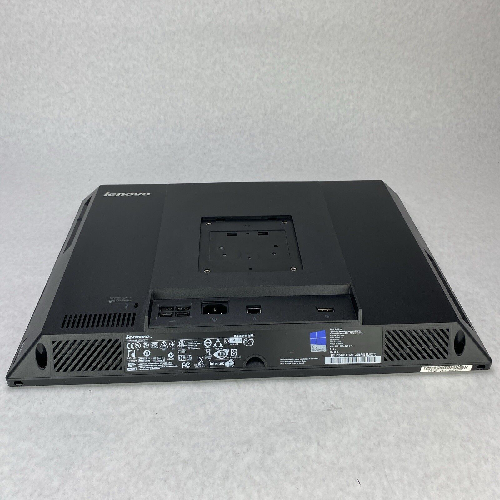Lenovo ThinkCentre M72z 20" AIO Pentium G2020 2.90GHz 4GB RAM No Stand No HDD OS