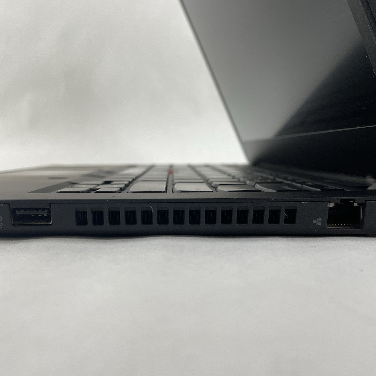 Lenovo ThinkPad T14 Gen 1 14" i5-10310U 1.7 GHz 8GB RAM No SSD/OS/AC/Batt - READ8