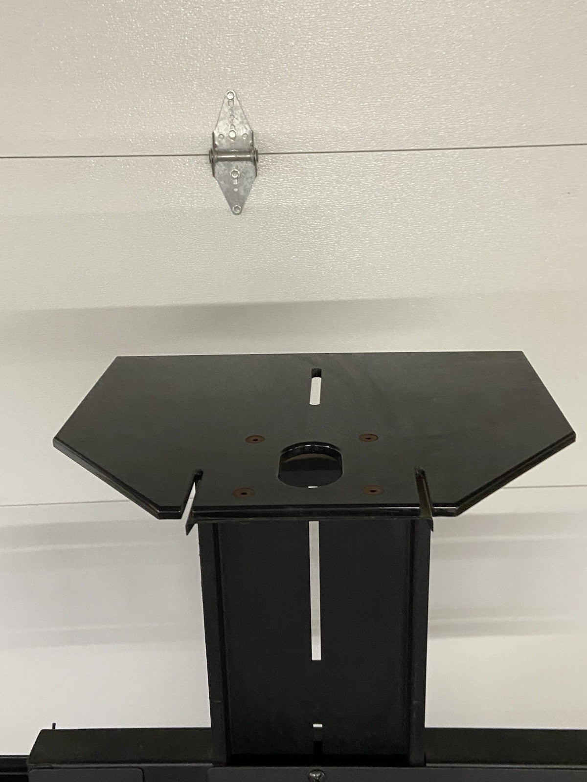 Avtech GM-350S Conferencing Cart W/Rackmount ETA Systems ETAS15L 15A Power Unit