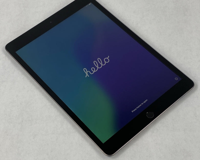 Apple iPad 7th Gen A2197 128GB 10.2" Wi-Fi Space Gray IOS 18.7.8