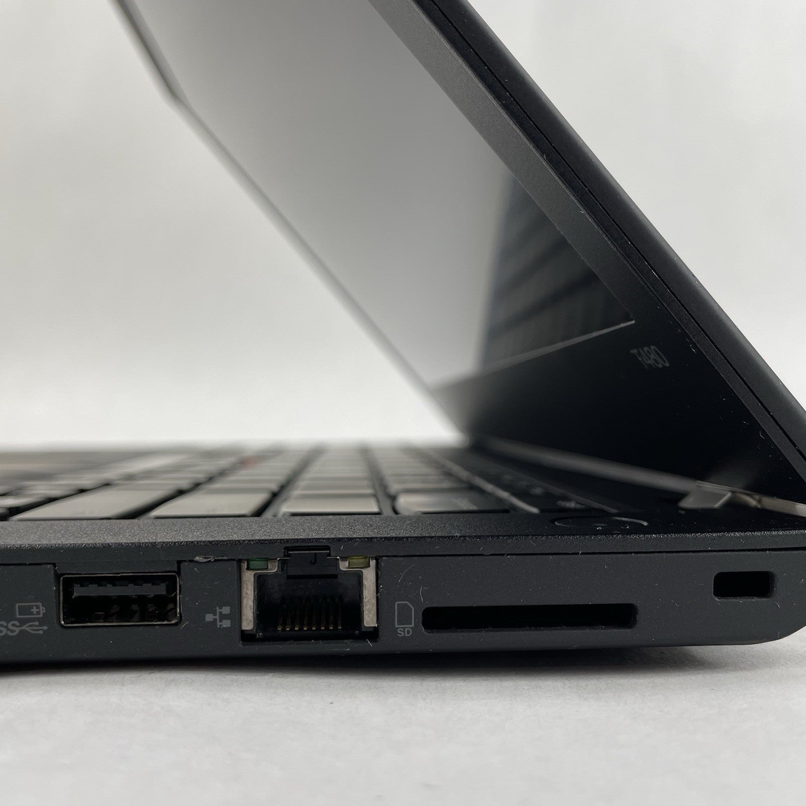 Lenovo ThinkPad T480 14" i5-8350U 1.70GHz 8GB RAM No SSD/AC/OS/Batt - Bad Bottom7
