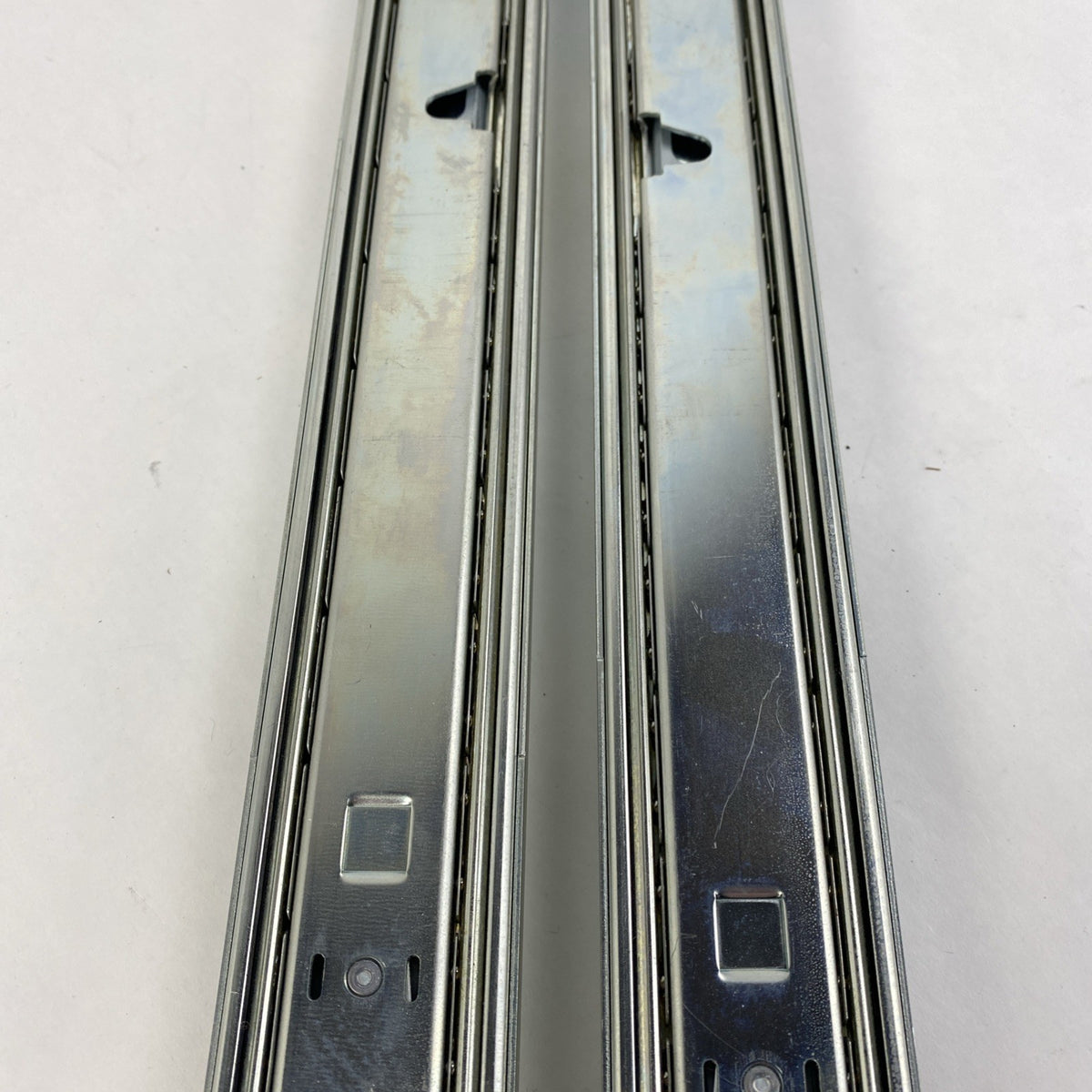 Dell 00D3963 1U Left and Right Sliding Server Rails11