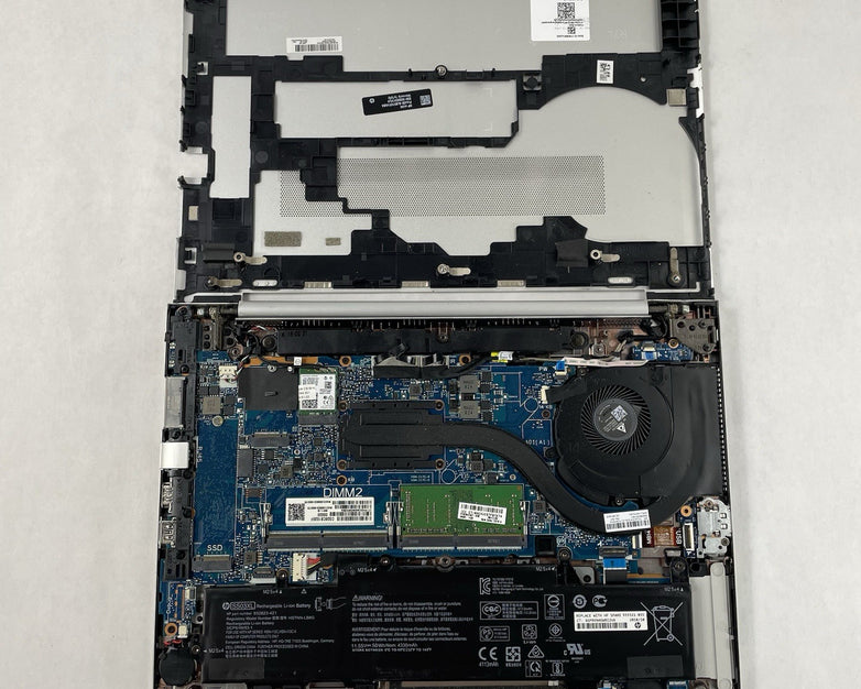 HP mt44 14" Ryzen 3 Pro 2300U 2.00 GHz 4 GB RAM No SSD/OS/AC