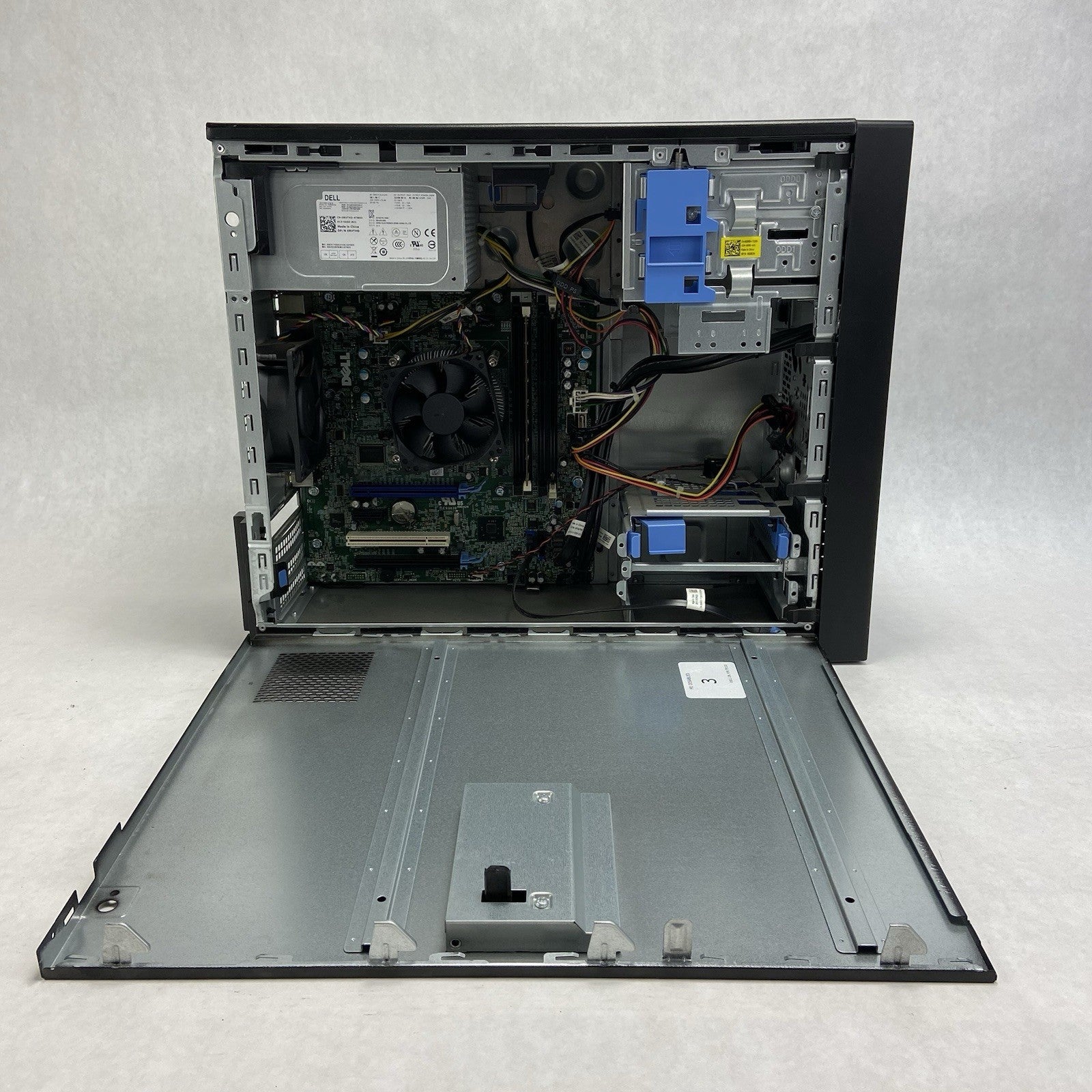 Dell Precision T1700 MT Intel Core i7-4770 3.4GHz 4GB RAM No HDD No OS9