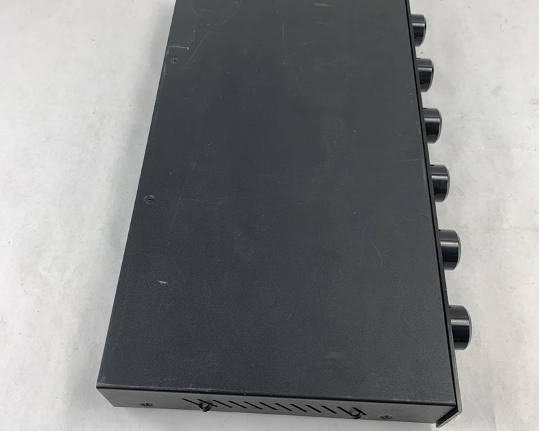 Episode EA-MR-SSVC-6 6-Pair Speaker Selector Box