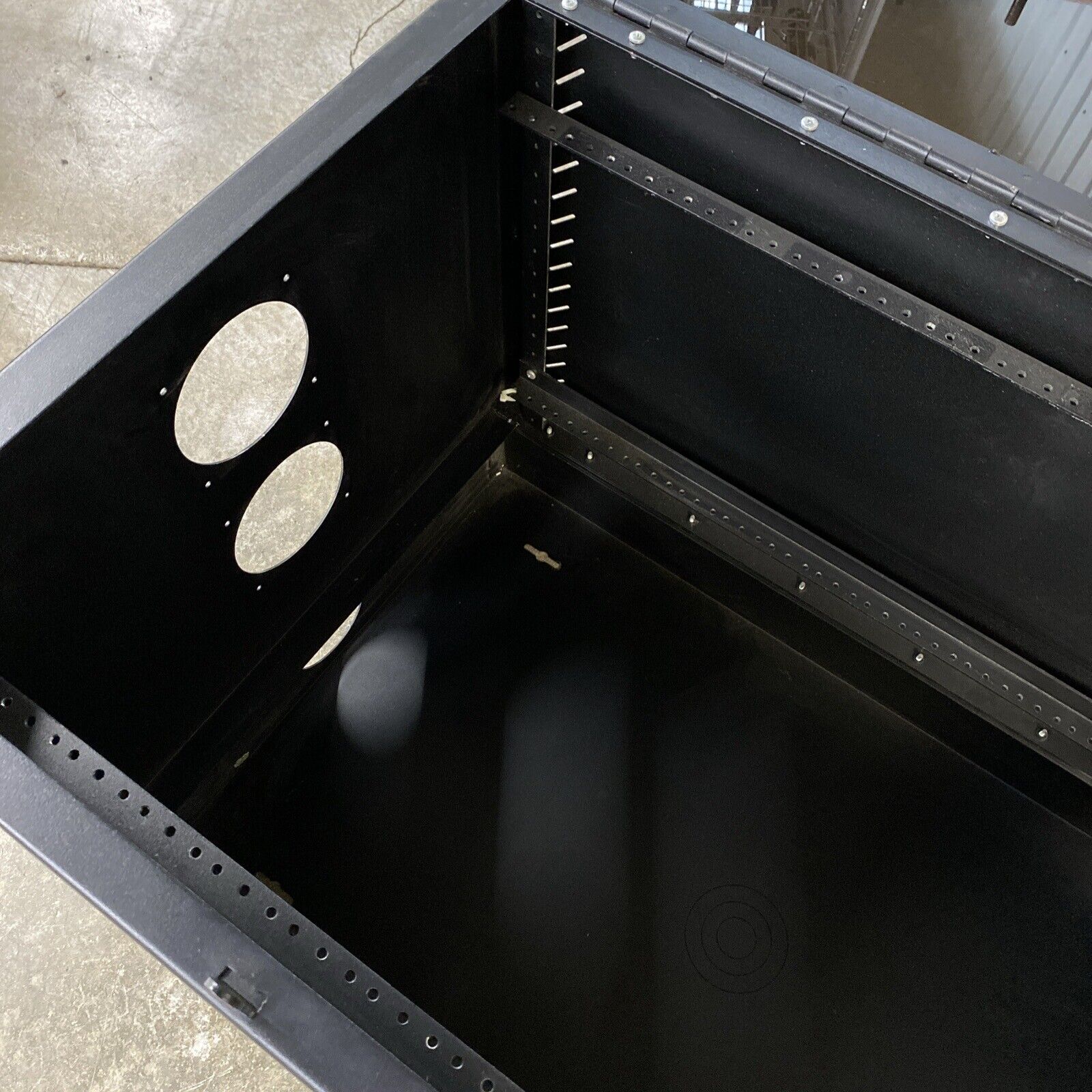 Great Lakes Tinted See-Through Short Server Rack Unit 36"x24"x21"