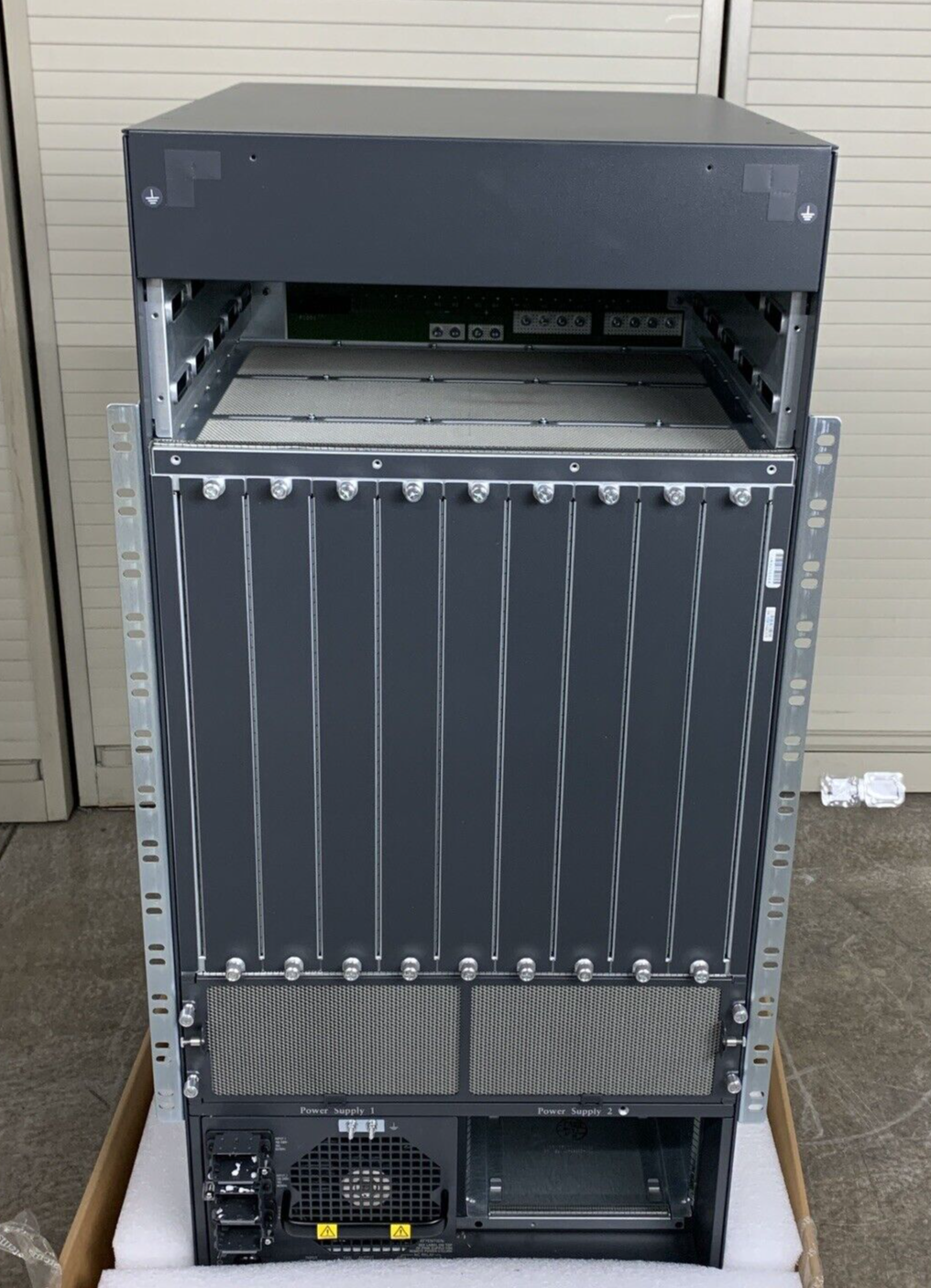Cisco WS-C6509-V-E Genuine  Chassis W/ 1x Power Supply Box Opened No Faceplate