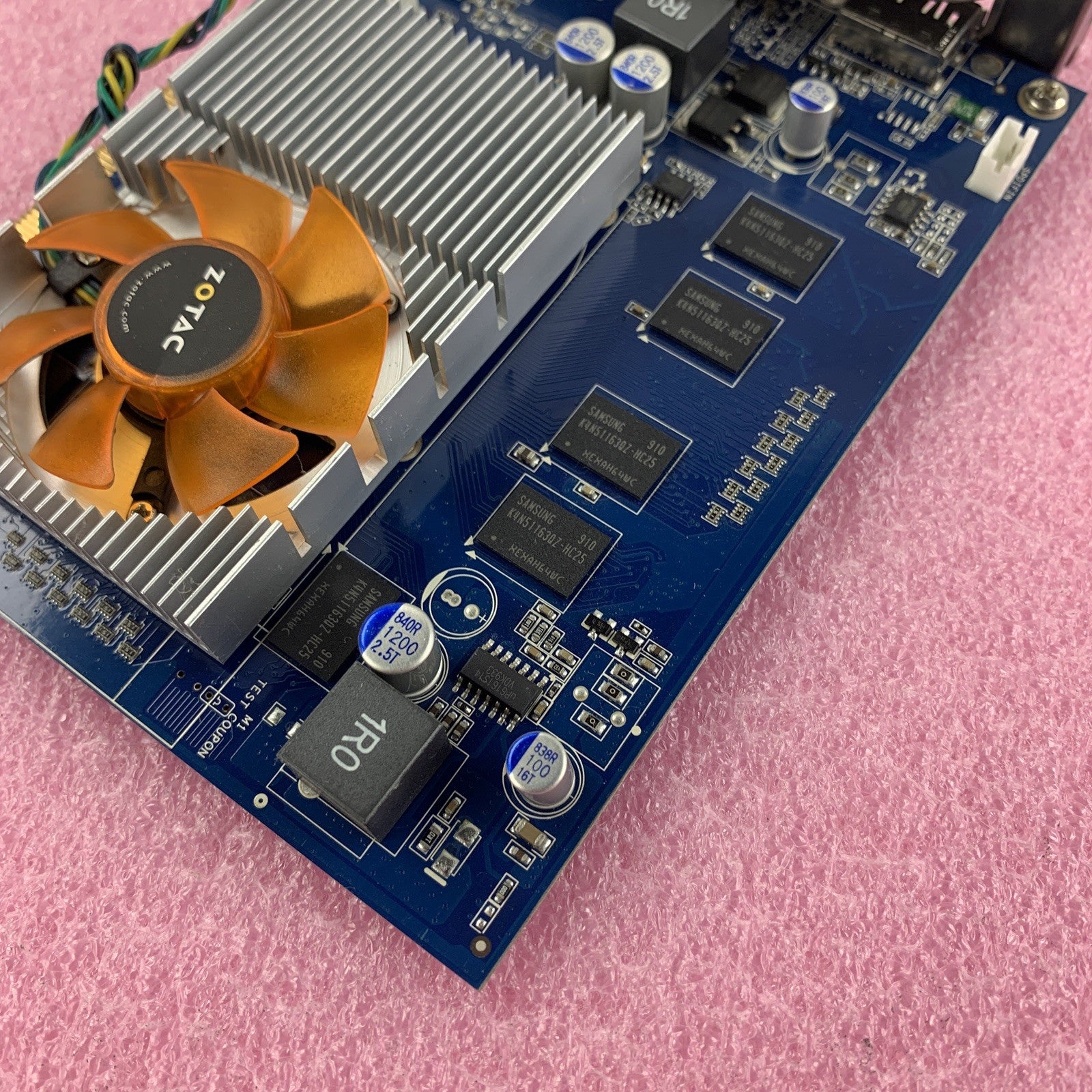 Zotac GeForce 288-30N49-010ZT 9400GT 512MB 128bit DDR2 DVI VGA Video Card