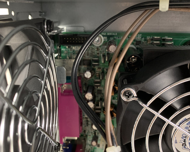 HP Compaq DC7600 MT Desktop Intel Pentium 4 3.20 GHz 512 MB Ram No OS No HDD