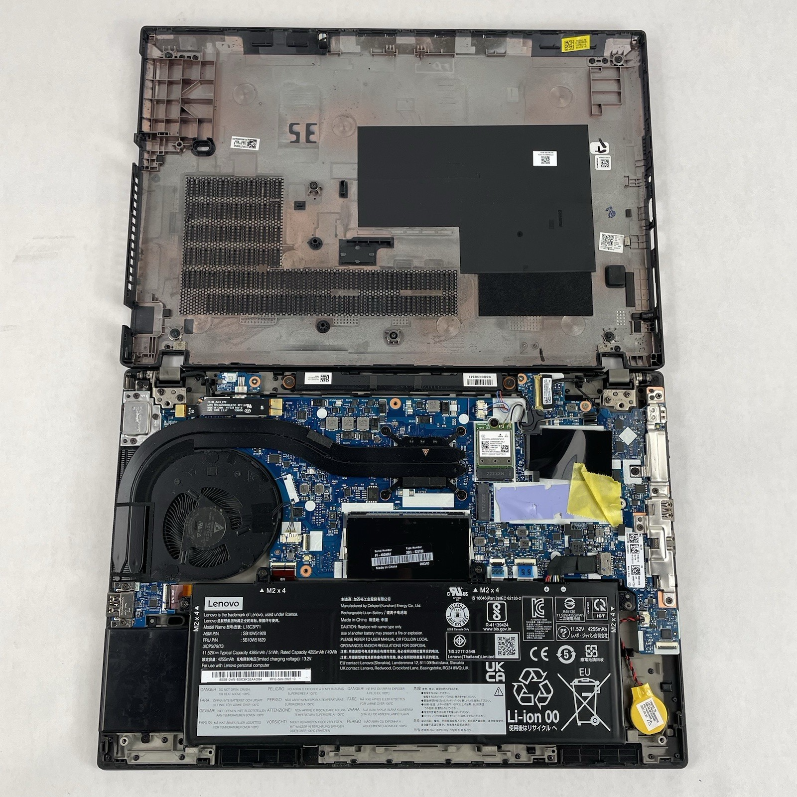 Lenovo ThinkPad T14 14" AMD Ryzen 5 Pro 5650U 2.30 GHz 4 GB RAM No SSD/OS/AC16