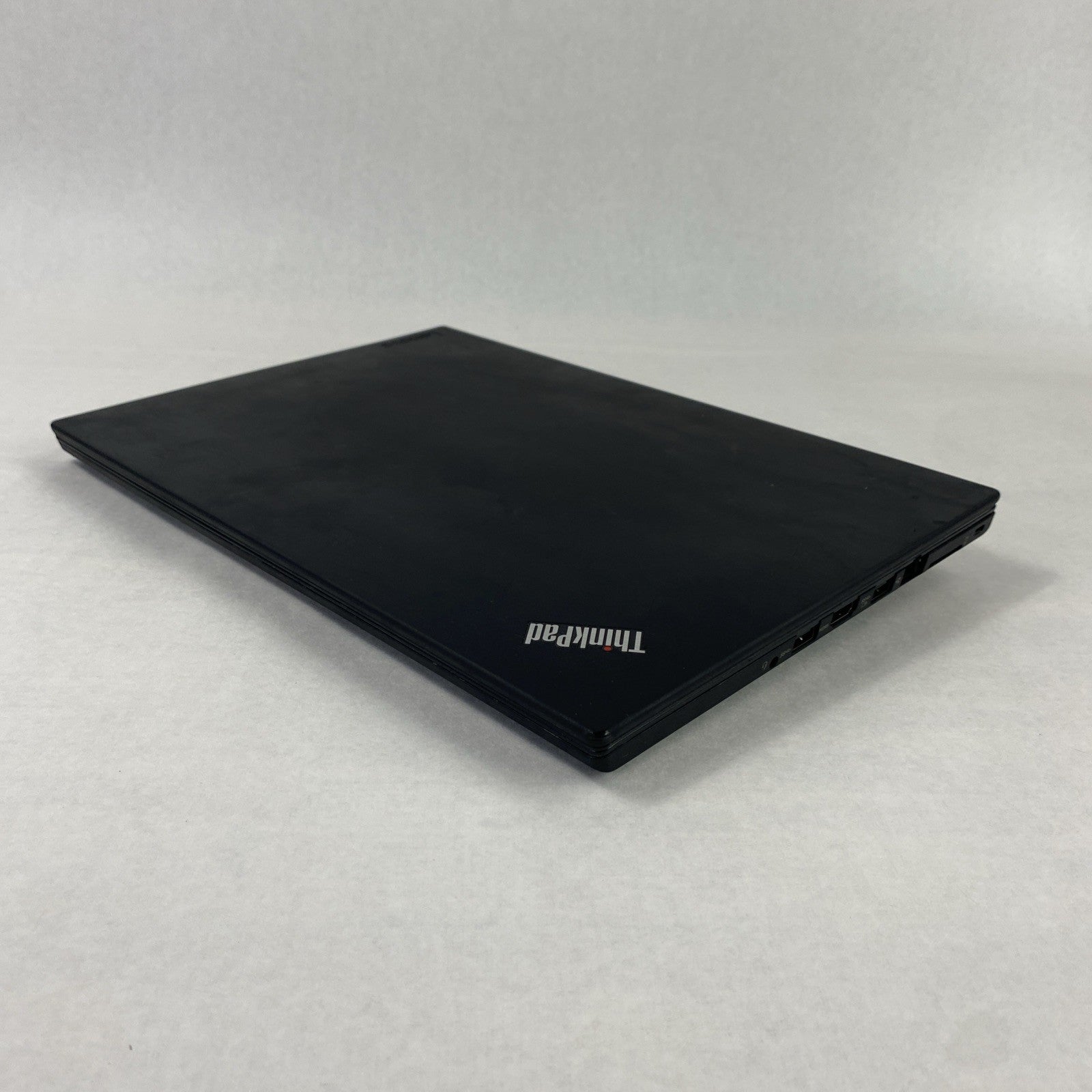 Lenovo ThinkPad T470 Intel Core i5-7300U 2.6 GHz 8 GB RAM 14.0" No HDD No OS