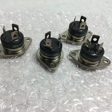 ST BTA25-600AC840 TRIAC  Lot of 4