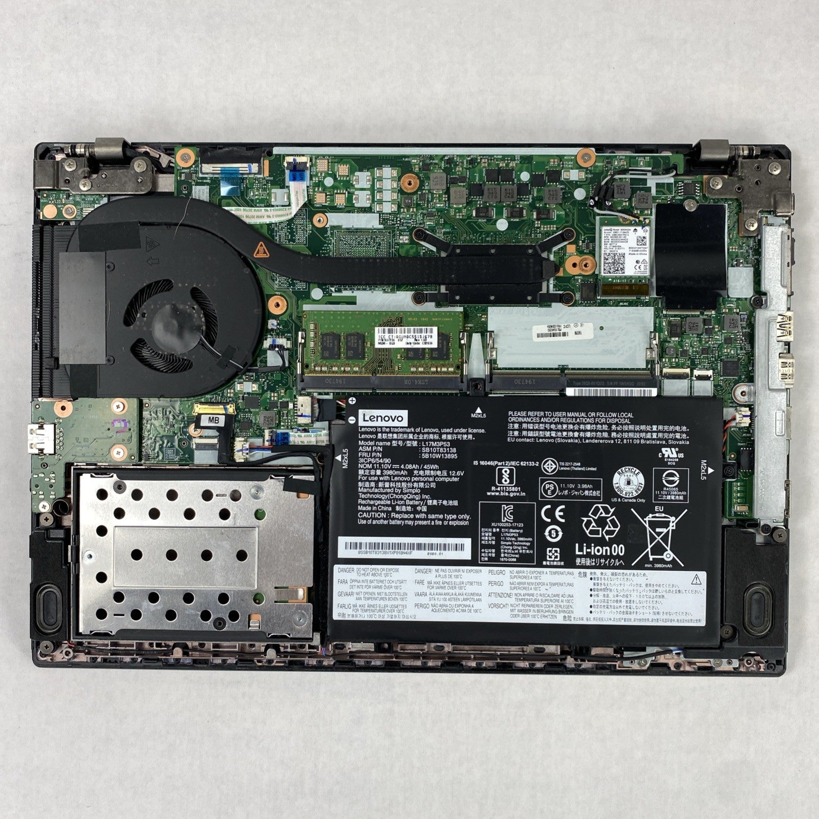 Lenovo ThinkPad L490 Intel Core i5-8265U 1.60 GHz 8 GB RAM 14.0" No HDD No OS