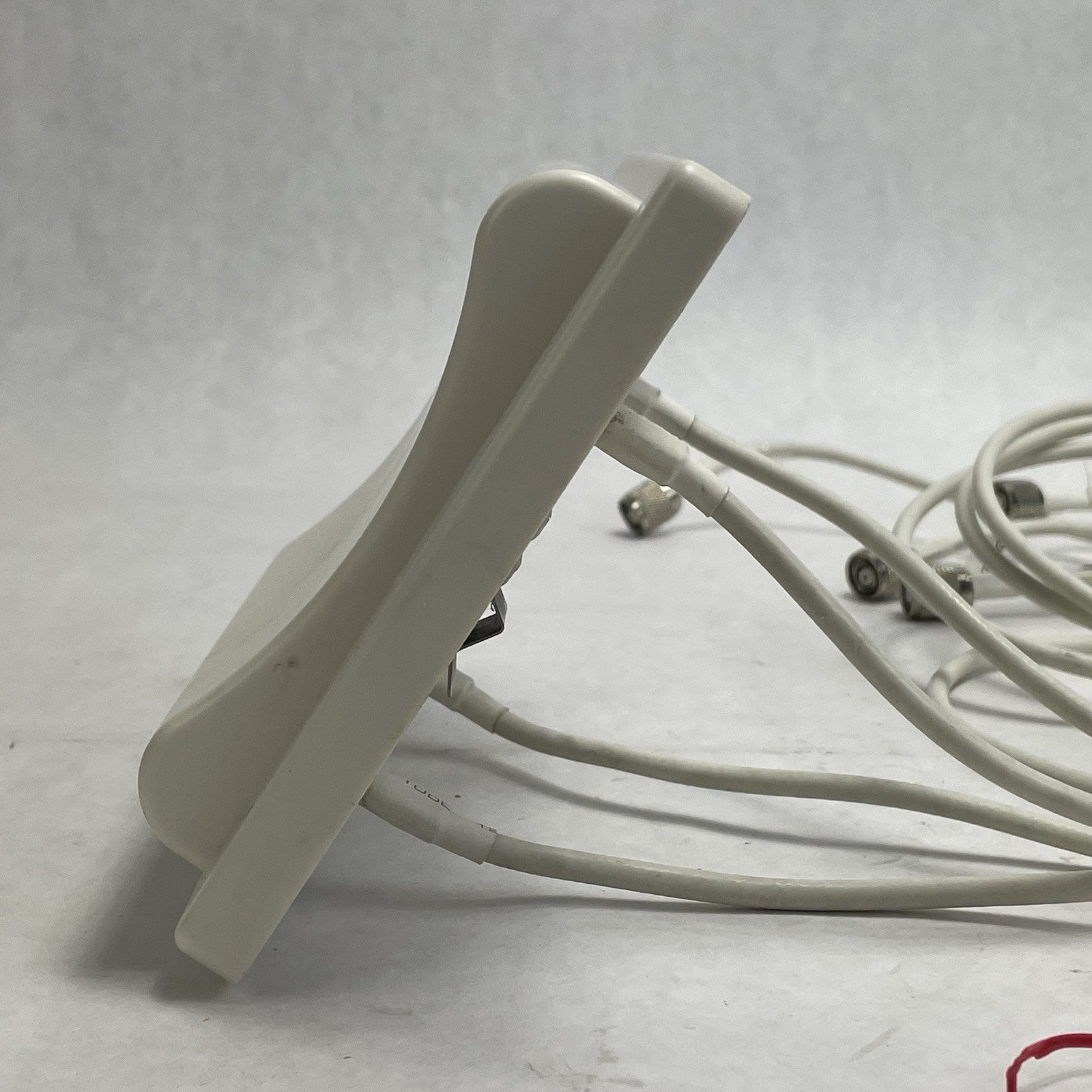 TerraWave M6020045O23602 OMNI Antennas Dual Band 5/2.4GHz