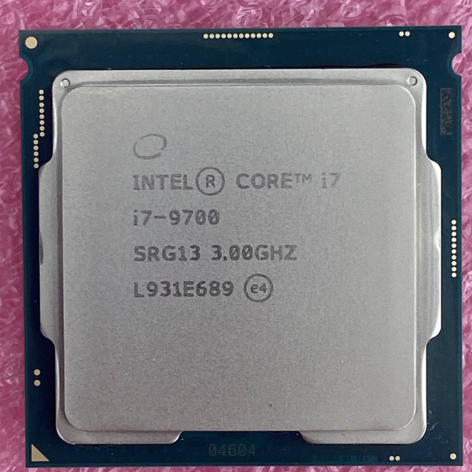 Intel Eight Core i7-9700 CPU Processor 3.0GHz LGA1151 SRG13 Tested