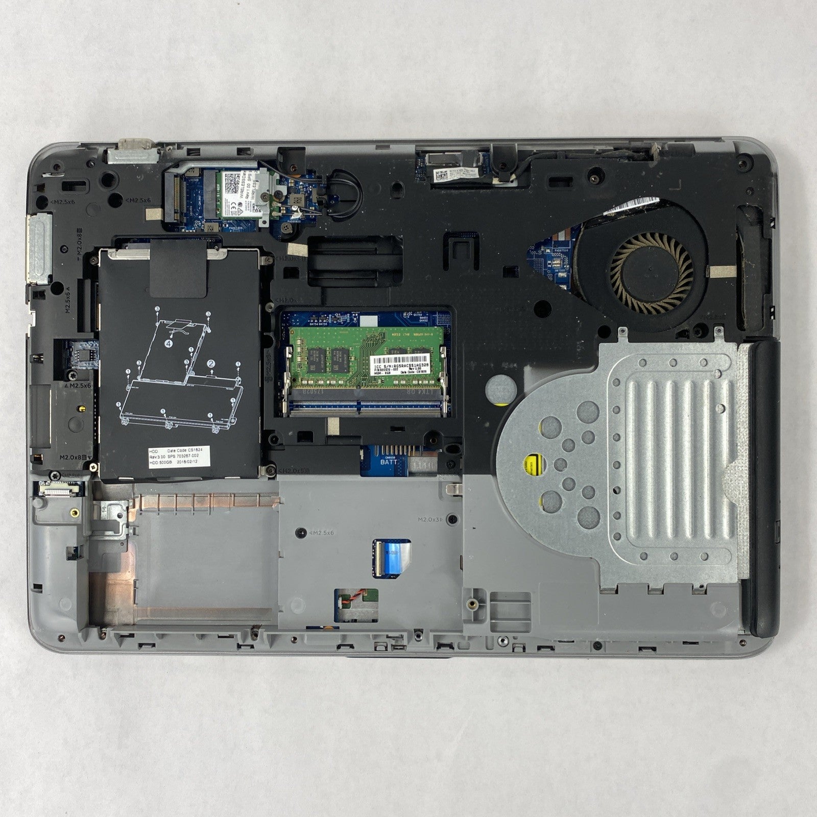 HP ProBook 640 G3 Core i5-7200U 2.50 GHz 8 GB RAM 14" No Battery No HDD No OS