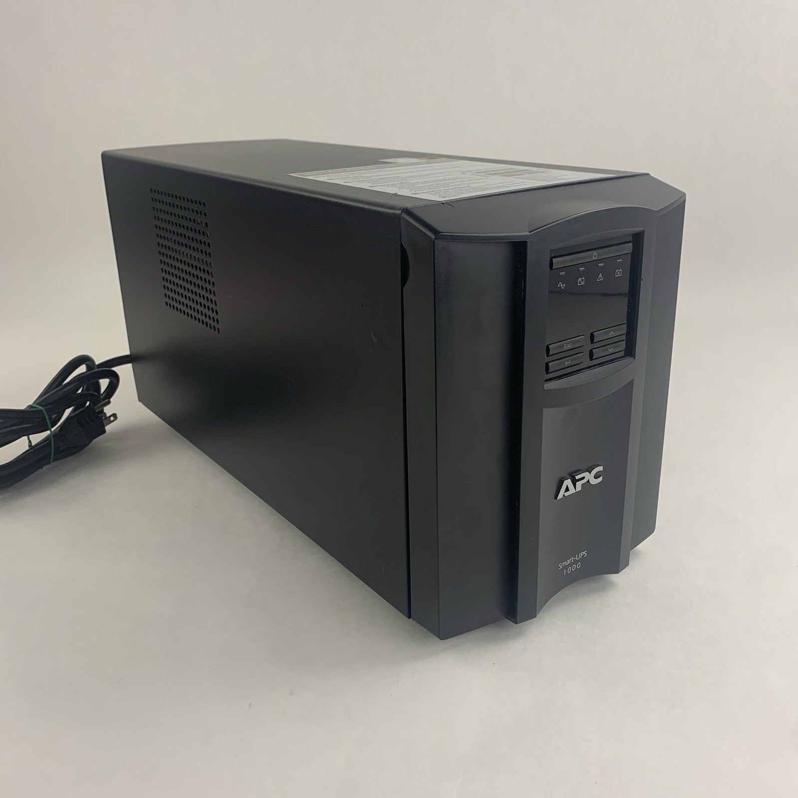 APC SMT1000 Smart-UPS 1000 120V 700W 8 Outlet LCD Tested No Battery0
