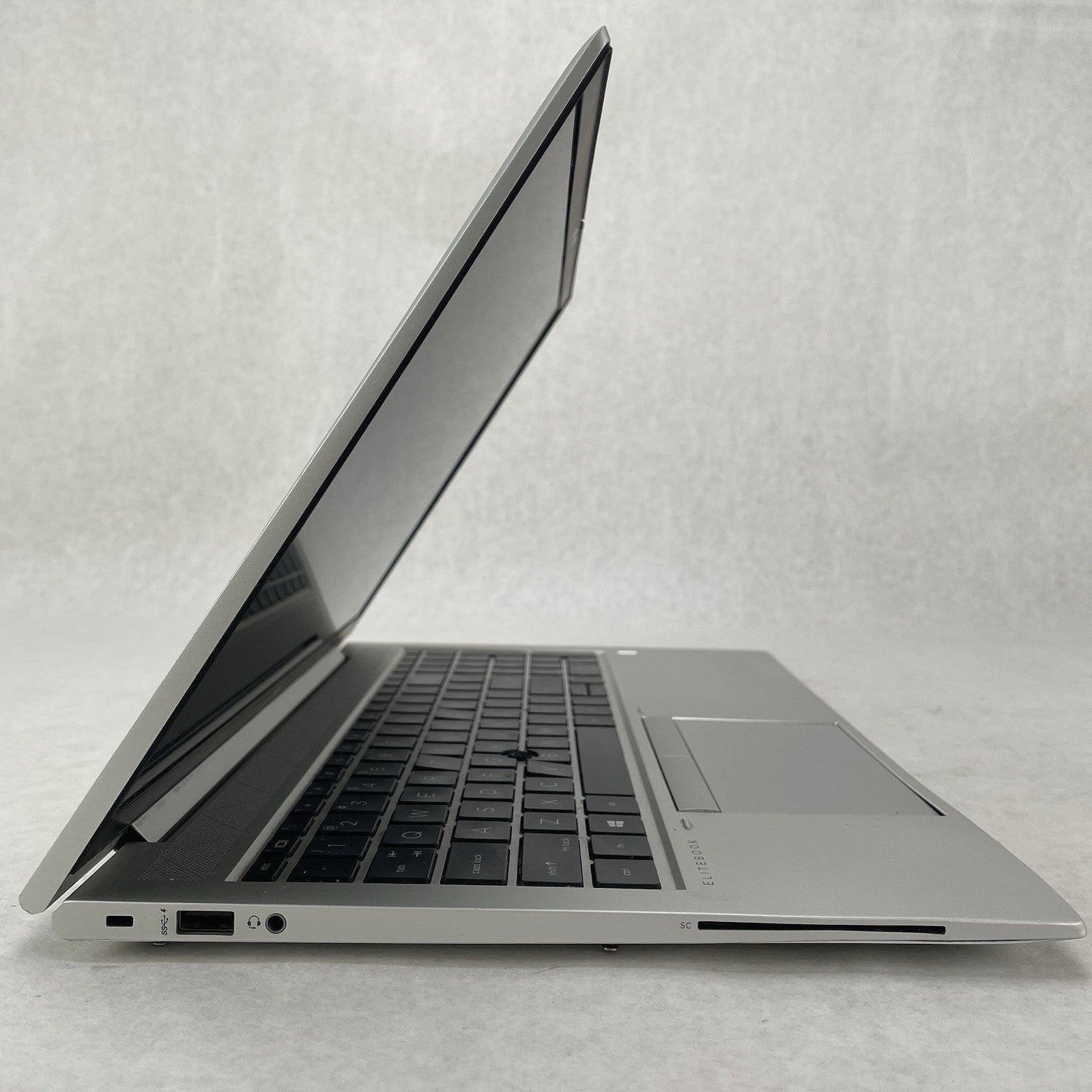 HP EliteBook 850 G8 15.6" i5-1145G7 2.60 GHz 16 GB RAM No SSD/OS/AC - Dents3