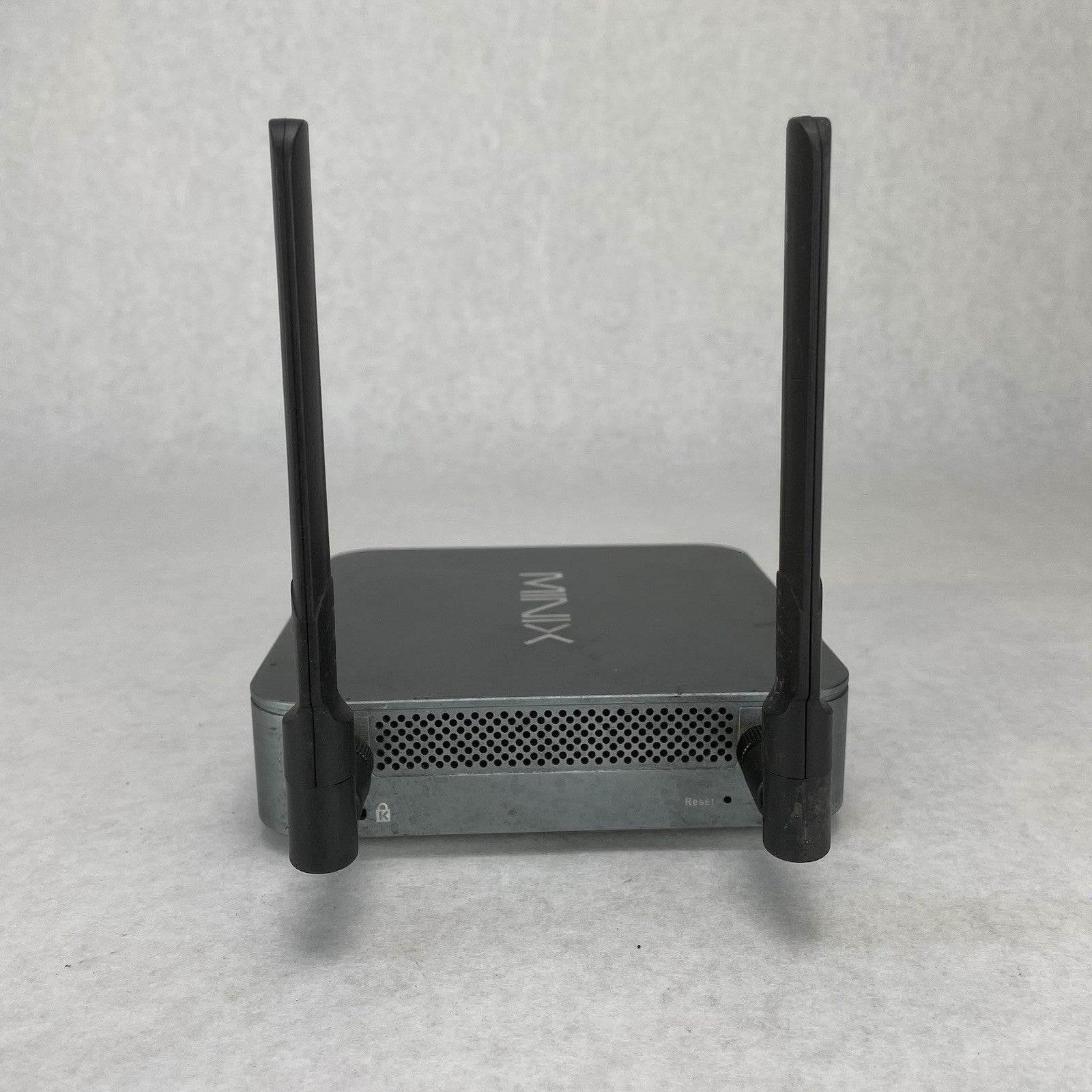 Minix Neo J51-C8MAX Micro Intel Celeron N5105 2.00 GHz 8 GB RAM No HDD No OS