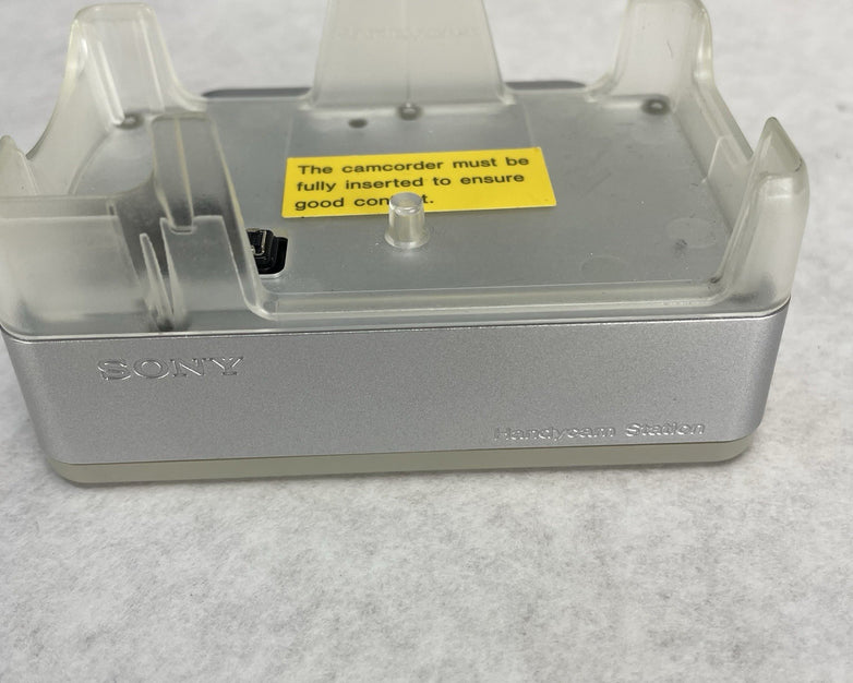 Sony Handycam DCR-PC109 Mini DV Hybrid Camcorder With Nightshot / Nightvision