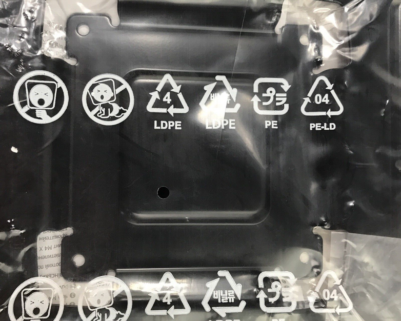 Samsung TV Wall Mount 10"x10" BN96-33270A for U32D970