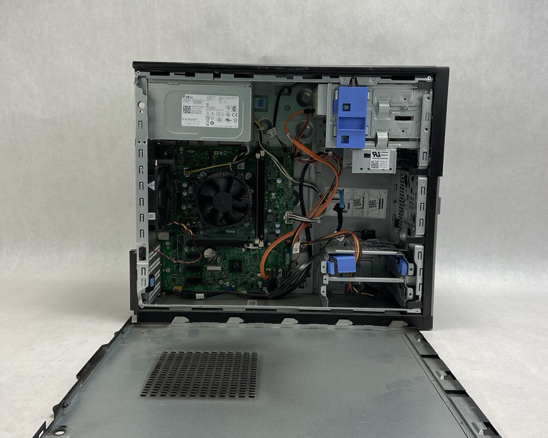 Dell Optiplex 3020 MT Intel Core i3-4160 3.6GHz 4GB RAM No HDD No OS