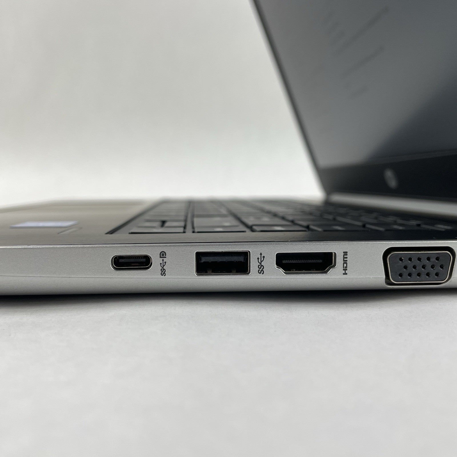 HP MT21 Thin Client 14" Celeron 3867U 1.80 GHz 8 GB RAM No SSD/OS/AC6
