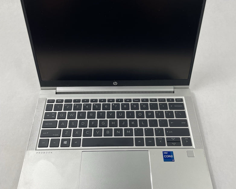 HP ProBook 630 G8 13.3" i7-1165G7 2.80 GHz 8 GB RAM No SSD/OS/AC - Dents