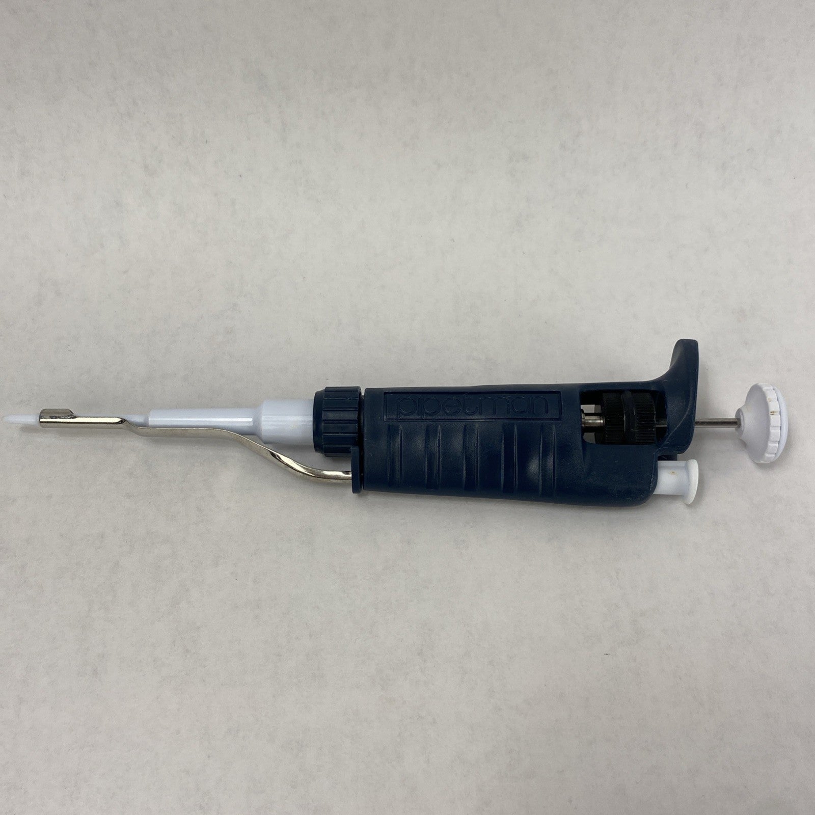 Gilson Pipetman P2 0.2-2 µL Single Channel Handheld Manual Pipette3