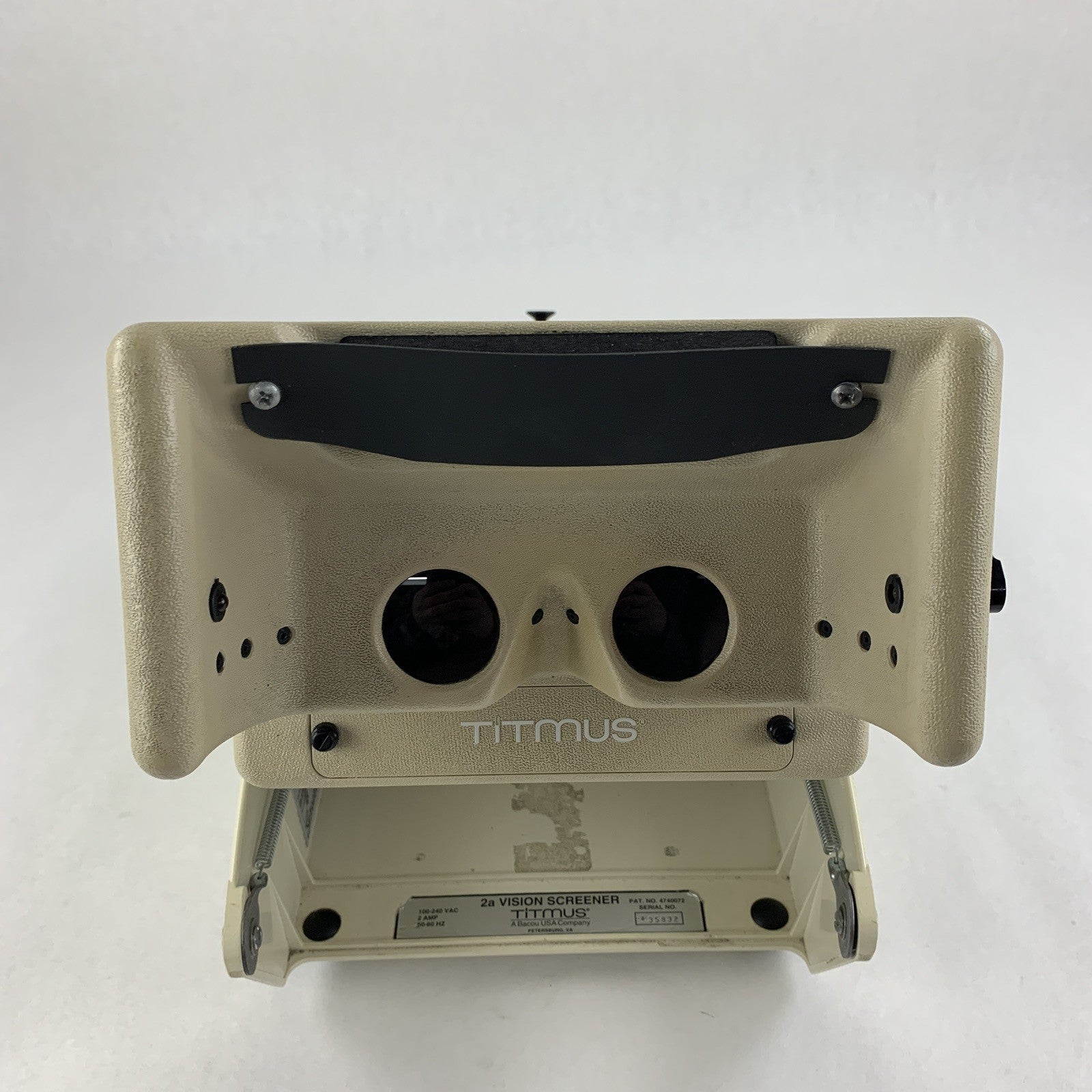 Titmus 2a Vision Screener Tester Powers on W/ Manual and Test Card