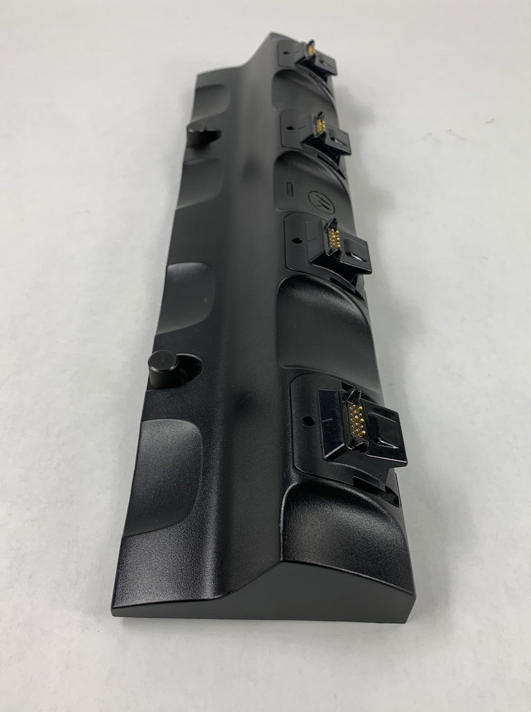 Motorola CRD9500-4E 9500 Series 4-Slot Charging Cradle2