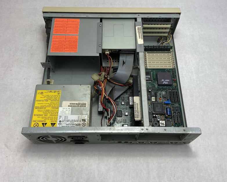 Tandy 425 SX DT Intel 80486SX + 487SX 25MHz 8MB RAM No HDD No OS Bad Batt Tested