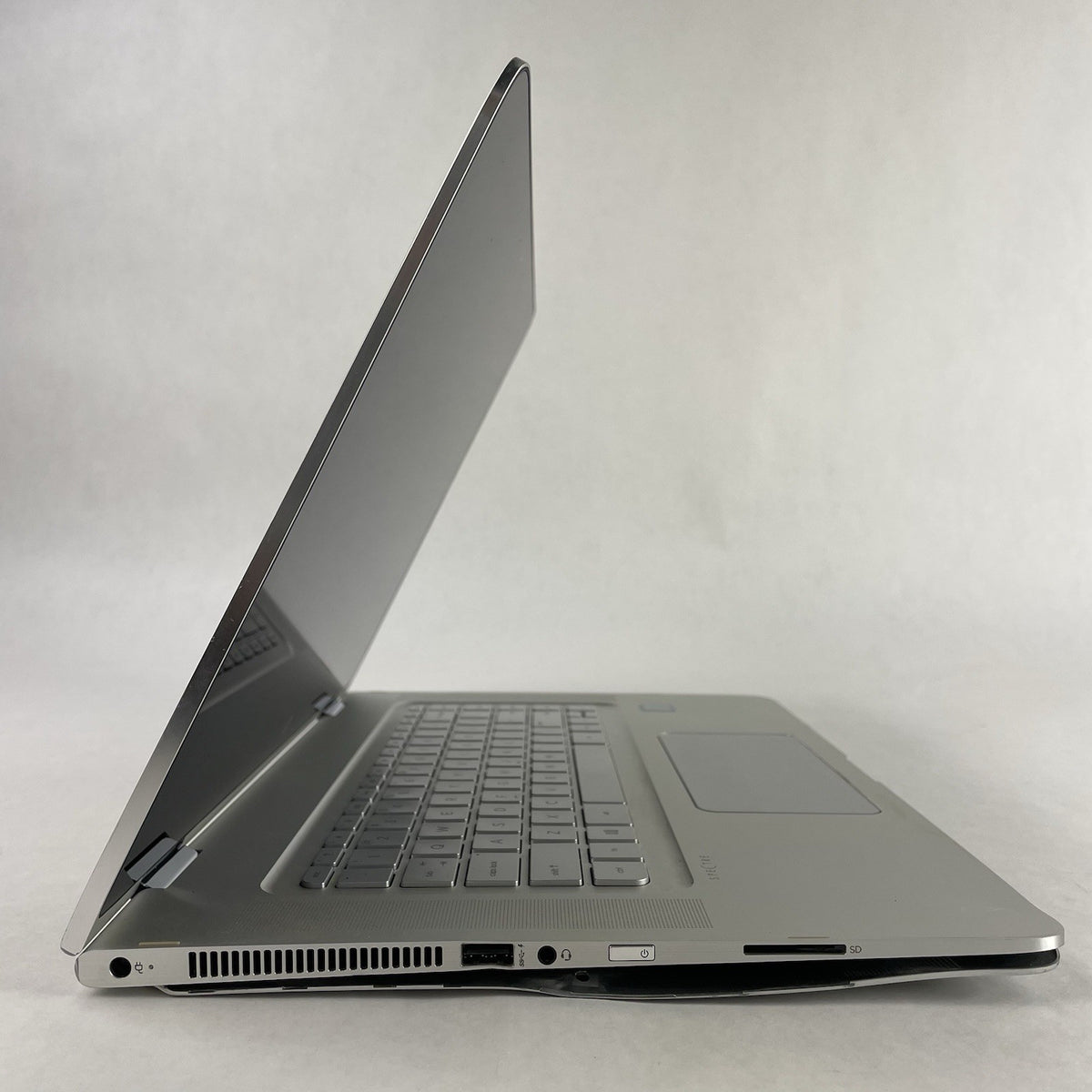 HP Spectra x360 15.6" i7-6500U 2.50 GHz 16 GB RAM No SSD/OS/AC8