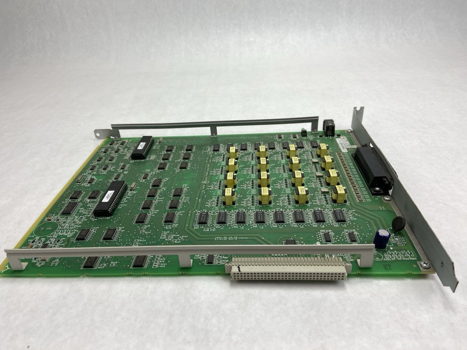 Comdial Vertical MP5000 FXLDS REV G 16 Port Large Display Digital Station Card