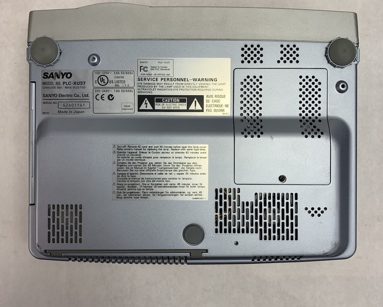 Sanyo PLC-XU37 PRO xtraX Multiverse Projector - No Remote