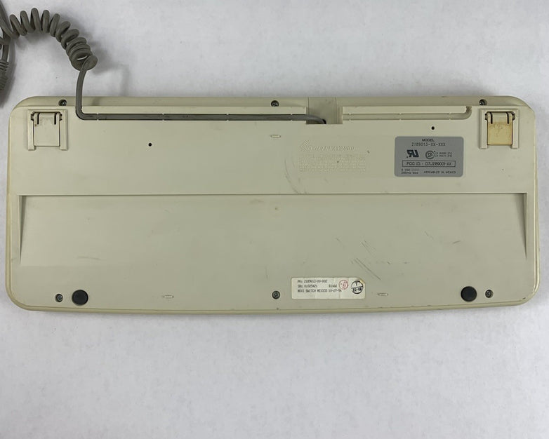 Gateway 2000 2189013-00-002 PS/2-Wired Mechanical Keyboard - Severe Yellowing