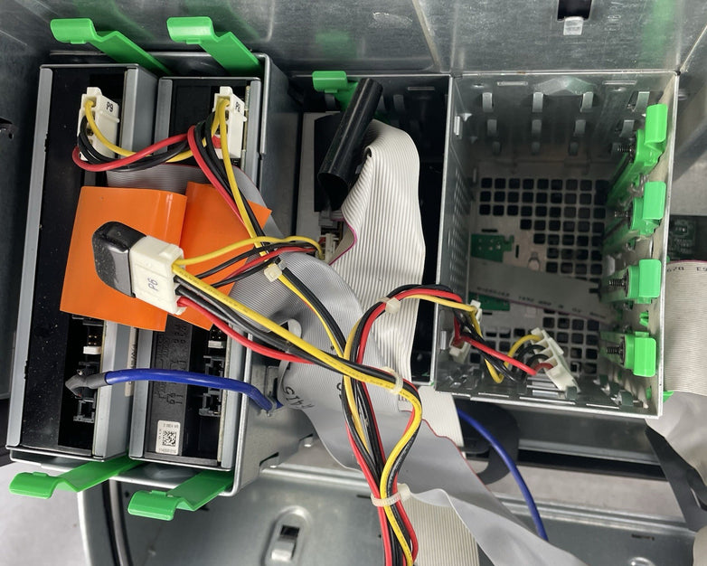 Dell Dimension 8200 Pentium 4 1.80 GHz 256 MB RAM No HDD No OSS