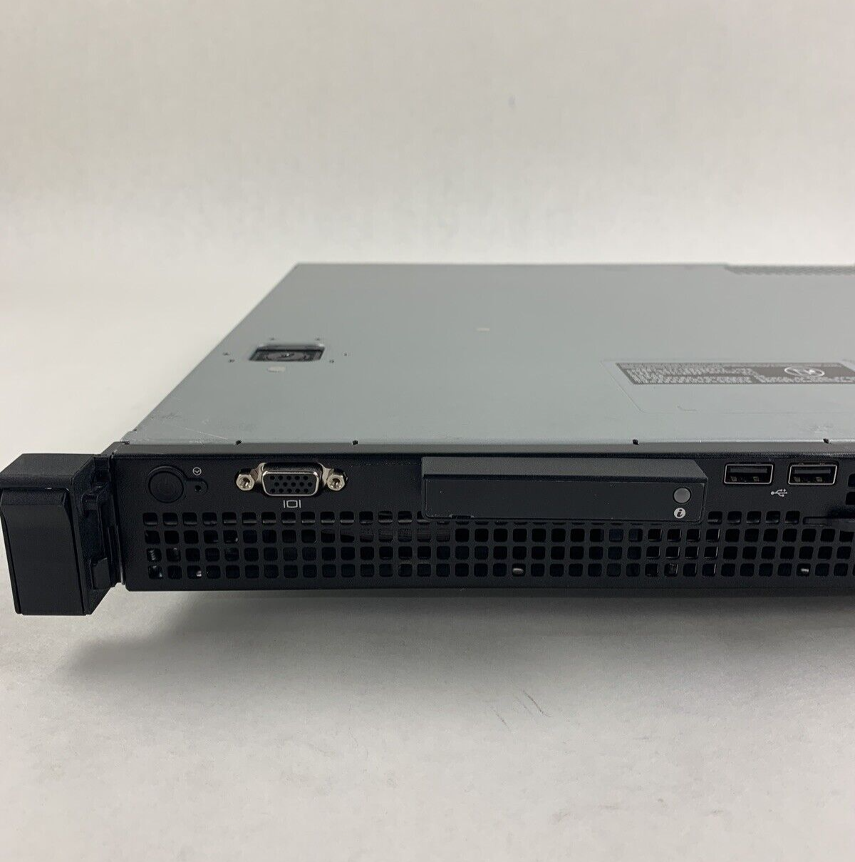 Dell Poweredge OEMR XL R210 Server 1xPentium G6950 2.8 GHz 1 GB Ram No OS No HDD