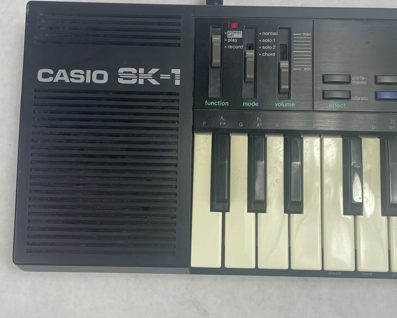 Casio SK-1 Portable 32 Key Sampling Keyboard
