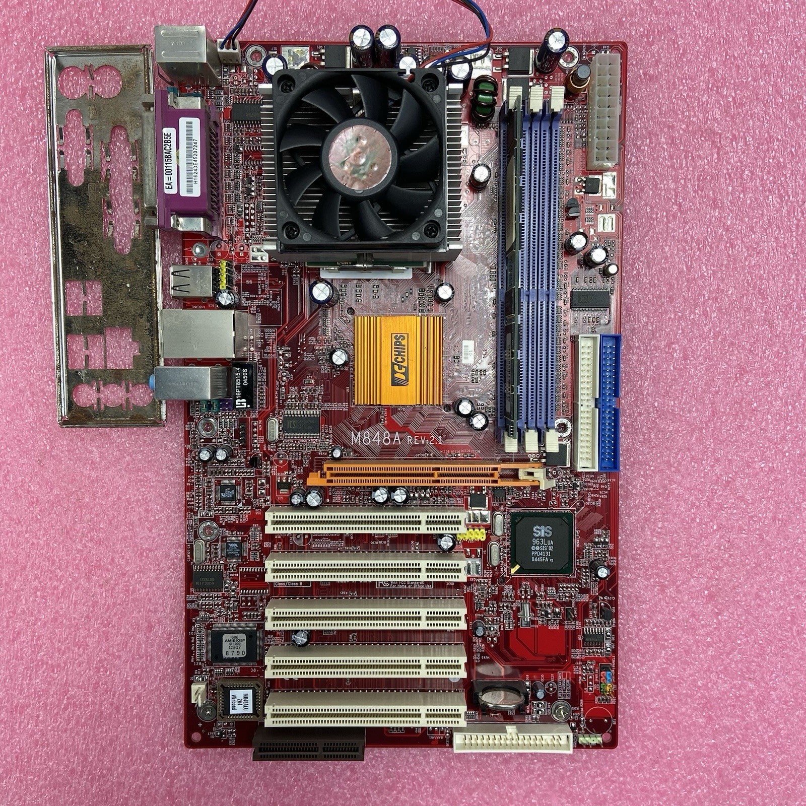 ECS PC Chips M848A Motherboard AMD Athlon XP 1.25GHz 1GB RAM w/IO5