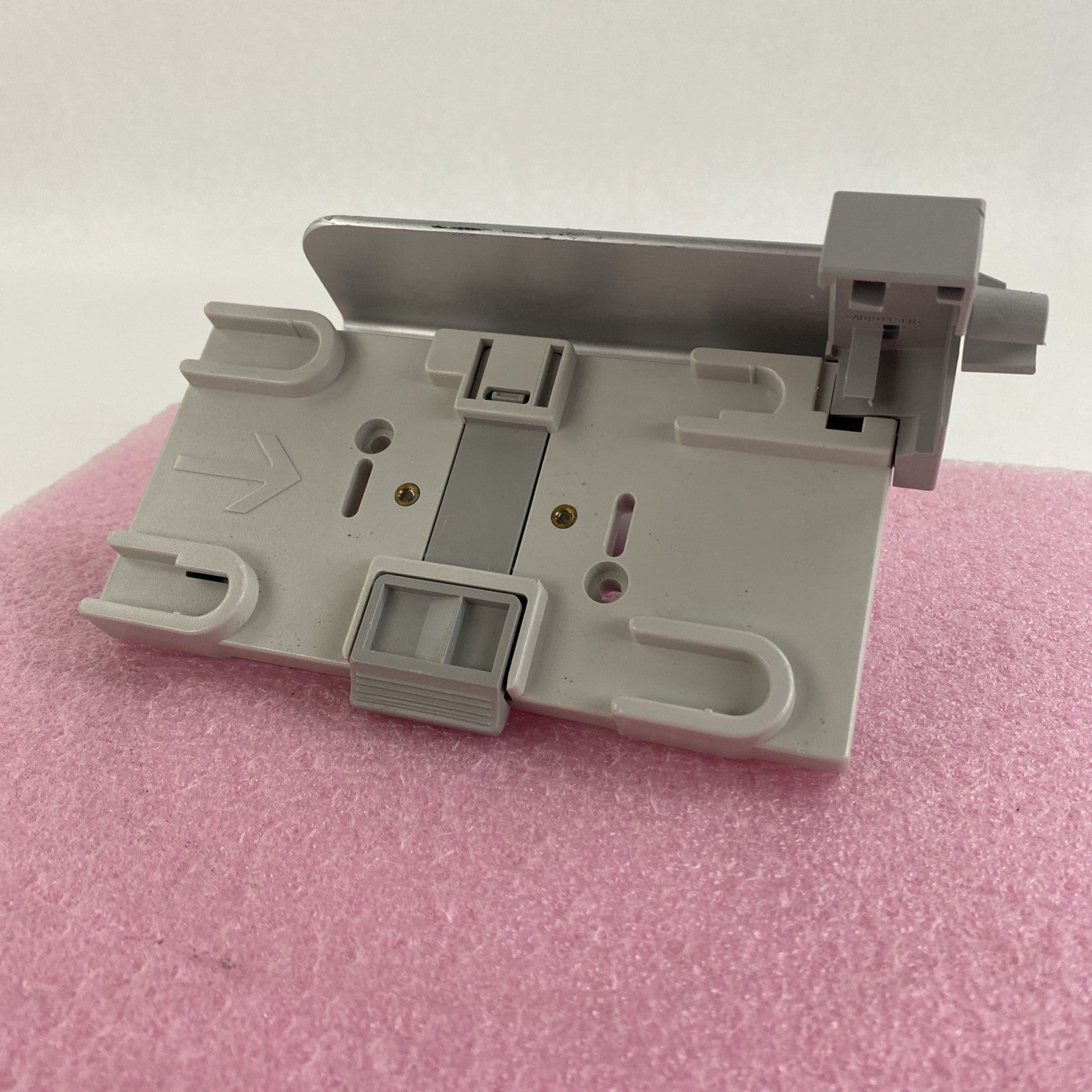 Philips M3080-41201 With Metal Mounting Bracket0