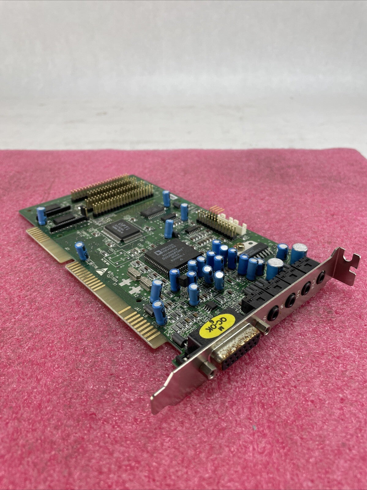 Analog Devices AD1845XP OPTI 7268VPE-A 929-0128 ISA Audio Card0